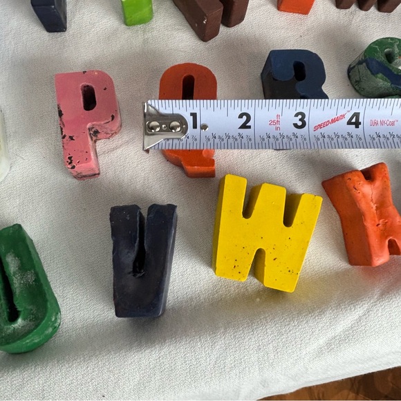 Handmade Alphabet Crayon Set – 26 Letters
Size: approx. 2” x 1.5” x 1” each - Picture 4 of 8